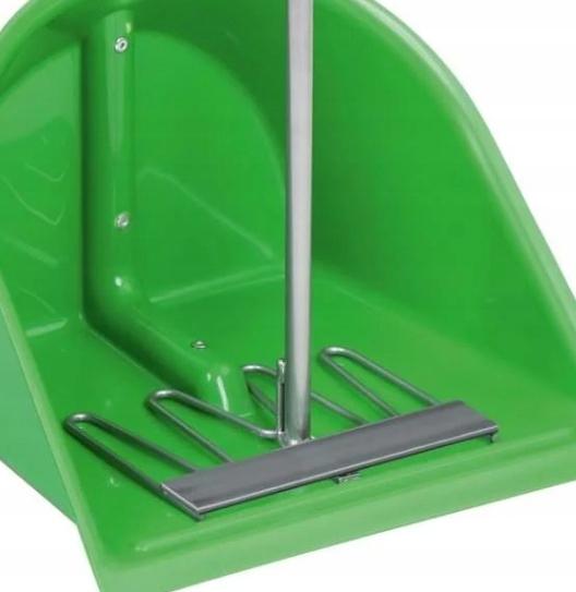 Mistboy 75cm Kerbl Stable Cleaning Rake Set with Flat Bar
