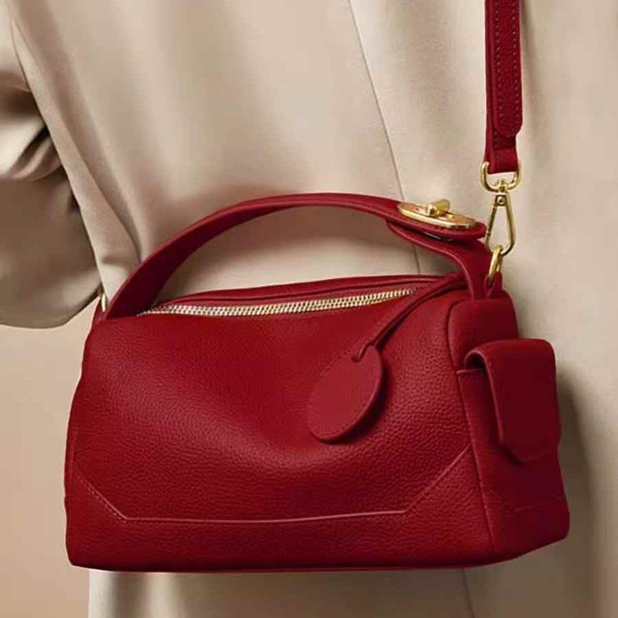 Retro Red Pillow Bag for Women Temperament Bridal Wedding Handbags French Texture Soft PU Single Shoulder Crossbody Bags