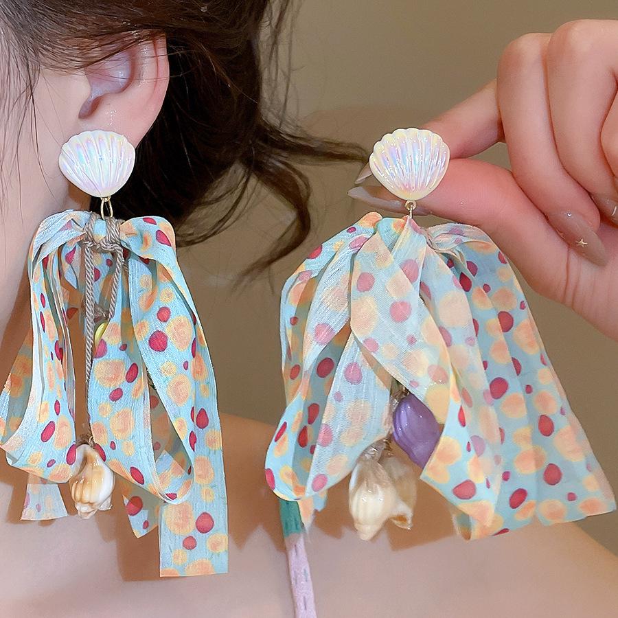 Silberne Nadel Strass Blume Quaste Brautohrringe, Vielseitige Ohrstecker für Damenmode.