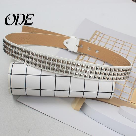 Cintura Stile Rock Punk con Borchie Quadrate Regolabile Accessorio Borchiato Cintura Donna Ragazze Accessori Scena Gotica Retro