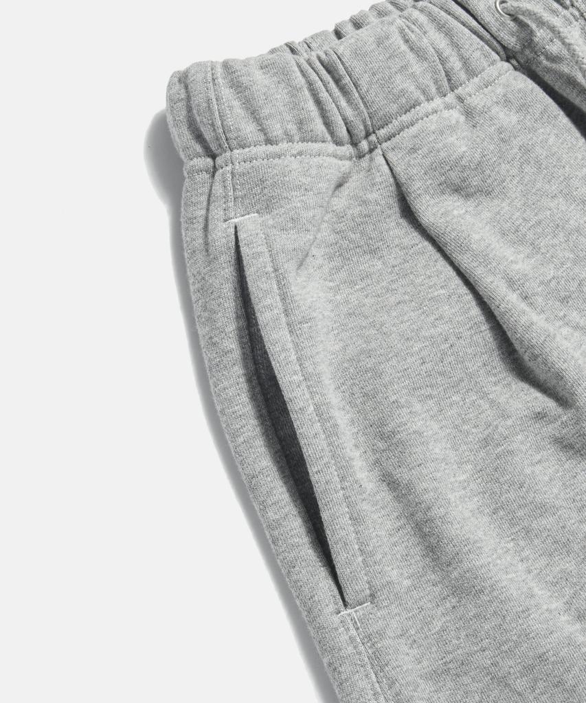 ESPIONAGE Pleated Sweat Shorts Gray