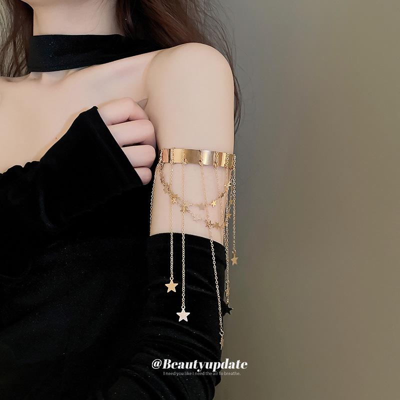 Metallic Star Heart Tassel Bangle: High-End European & American Fashion Jewelry