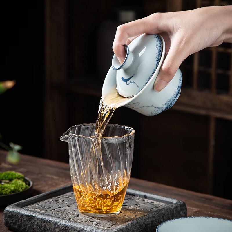 Large Hand-Painted Blue & White Ceramic Gaiwan
