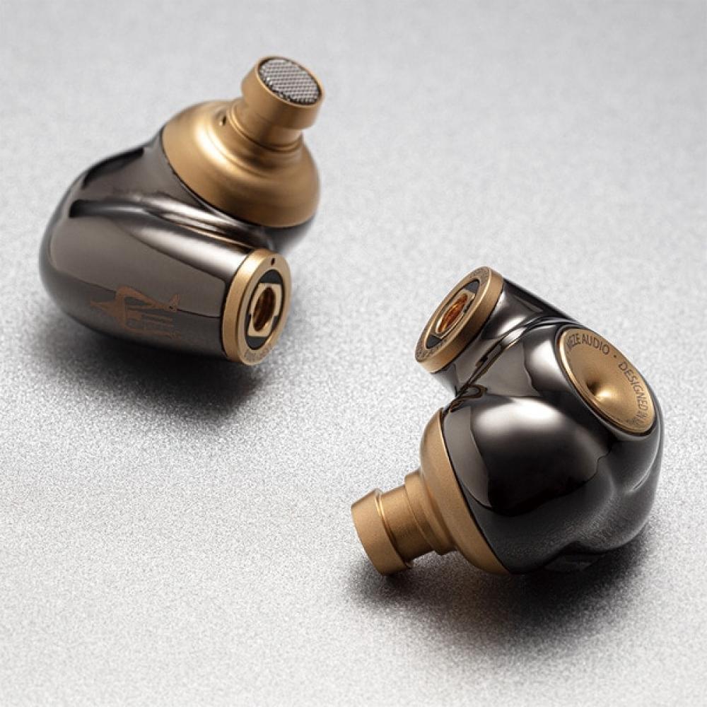 Meze Audio Versiegelte dynamische In-Ear-Monitor-Ohrhörer Advar