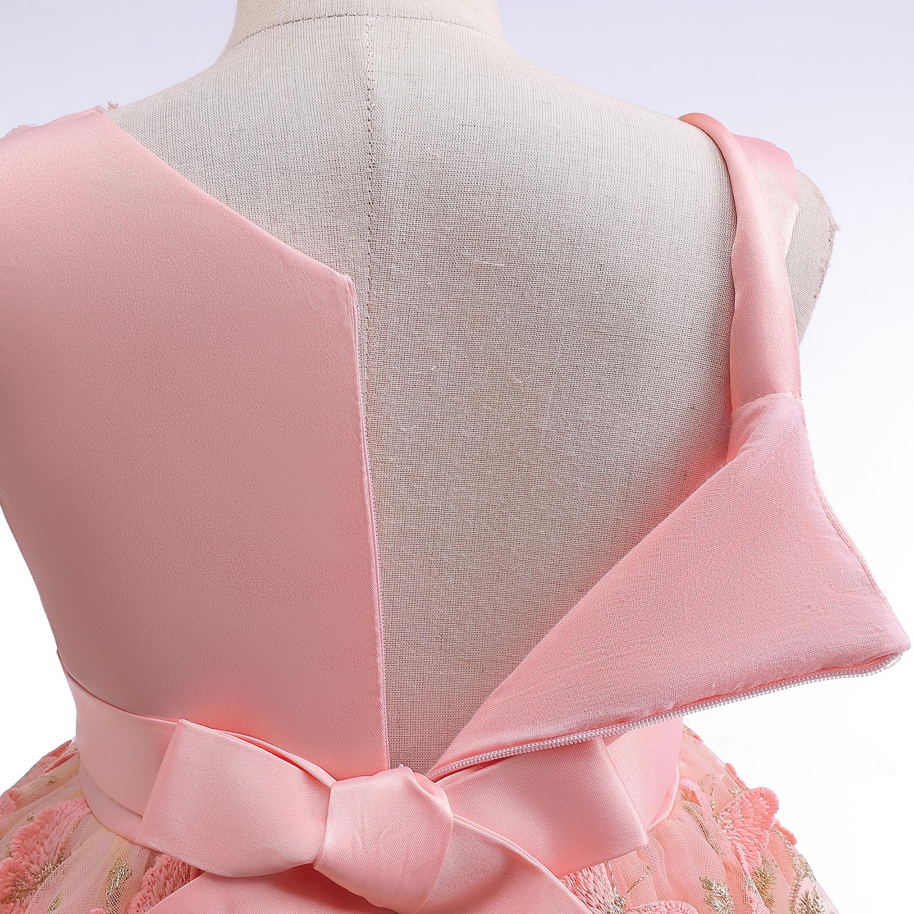 Сетчатое кружевное платье принцессы с бабочкой и вышивкой — фото 6