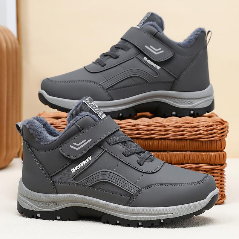 Men's Plus Size Winter Insulated Fur-Lined Snow Boots with Fleece Lining Ankle Boots with Slip-Resistant Soles for Hiking and Outdoor Activities