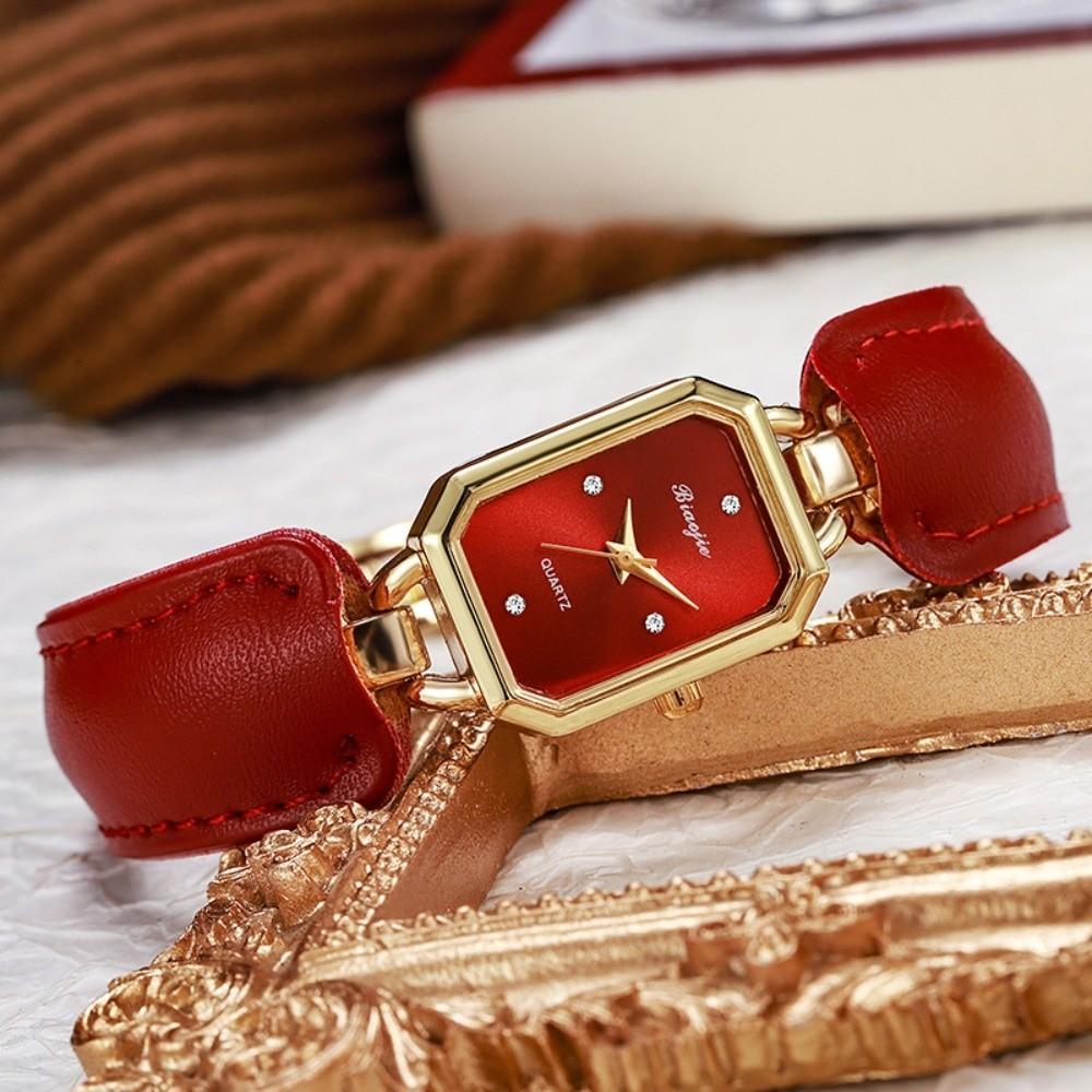

Elegant Wrist Watches Precise Bracelet Watch NEW Quartz Watch Female красный