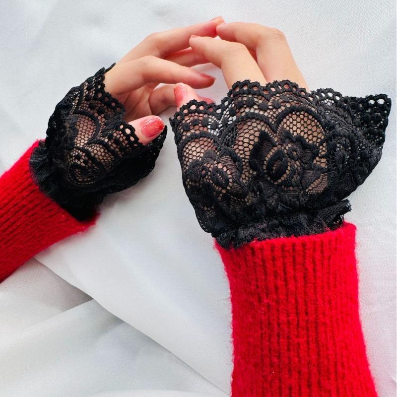 Summer Mesh Lace Hollow Hook Flower Fake Sleeve Set for Women's Fashion with Trumpet Cuffs Lace Fake Sleeves Wrist Cover