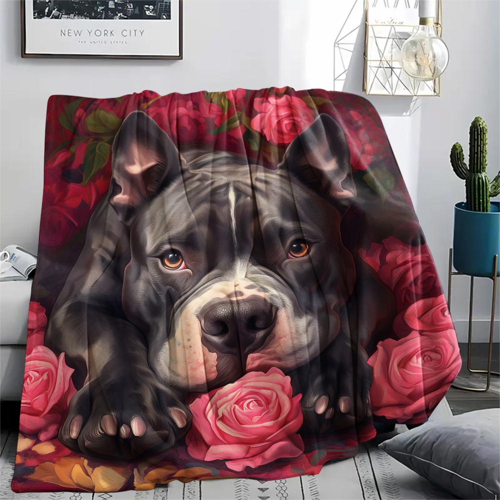 Pitbull a růže, vzor Flanelová deka, Vysoká kvalita, Pohodlná pro všechna roční období, Domácí dekorace, Teplo a pohodlí, Ideální pro dárky.