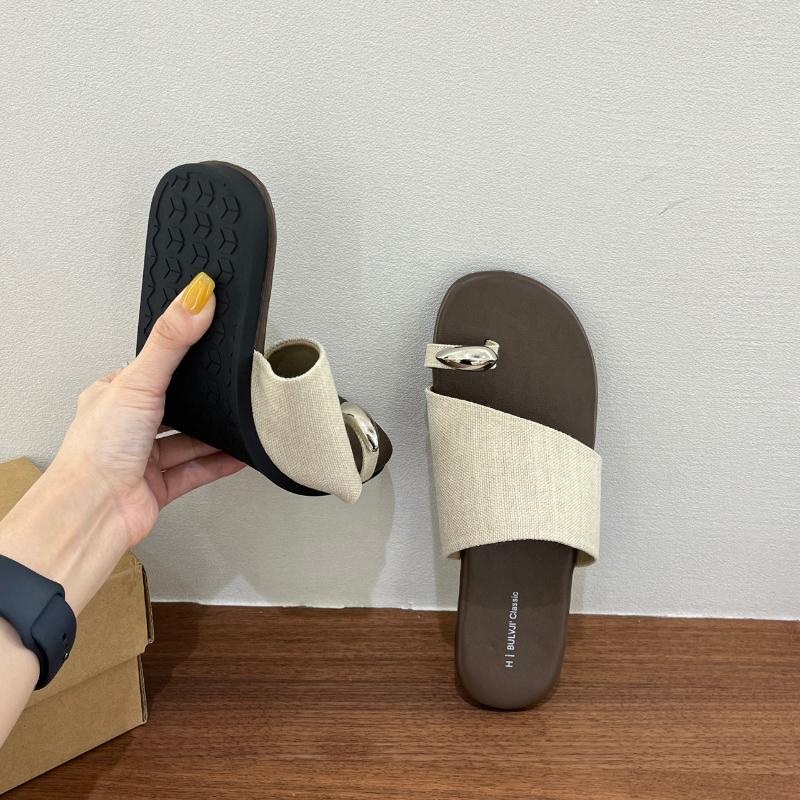 Fashion Trend Women Clip-toe Slippers Summer Classic Fashion Ladies Casual Outdoor Slip-on Slippers Non-slip Soft Women Flat Slippers