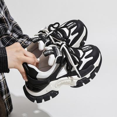 Plattform Papa Schuhe Damen Frühling und Herbst Neue Mode Lässige Damenschuhe Zeigen Kleine Sneaker