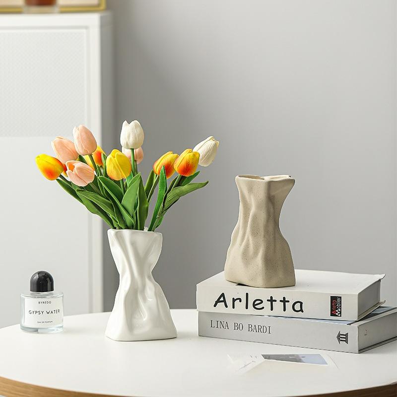 Nordic Cream Ruffle Fabric Ceramic Vase for Dried Flowers Irregular Pouch Shape Home Decor Living Room Table Centerpiece
