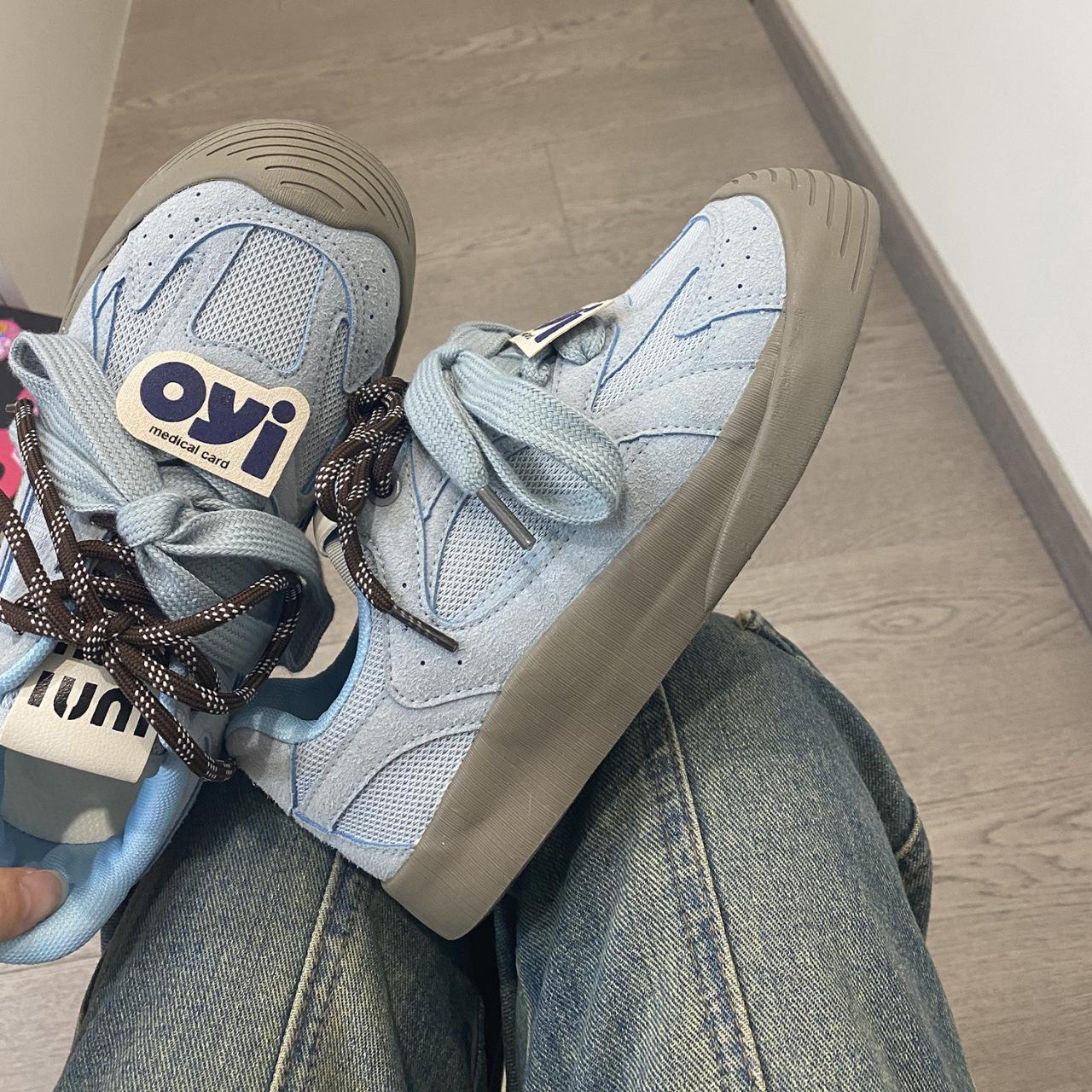 

Dexun shoes women s 2025 summer new breathable Guochao fashion super fire platform white shoes mesh breathable board shoes 35 озеро синий