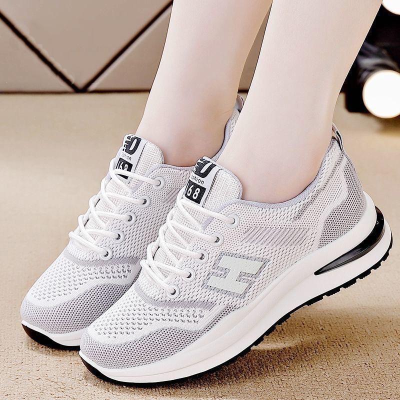 Women‘s Shoes Casual Sports Shoes Soft-Sole Breathable Slow-Running Shoes Walking Shoes Women‘s Trendy Shoes.