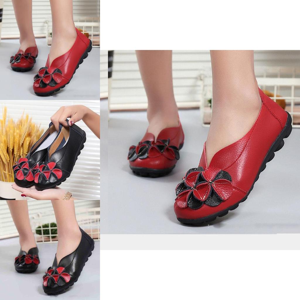 Versatile Soft Sole Flat Shoes With Classic Round Shallow Mouth For Moms