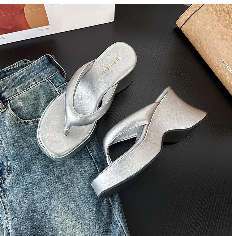 

XJ-1 high-heeled thick-soled one-word cool slippers for women to wear new height-increasing small transparent waterproof sandals slippers 40 серебряный