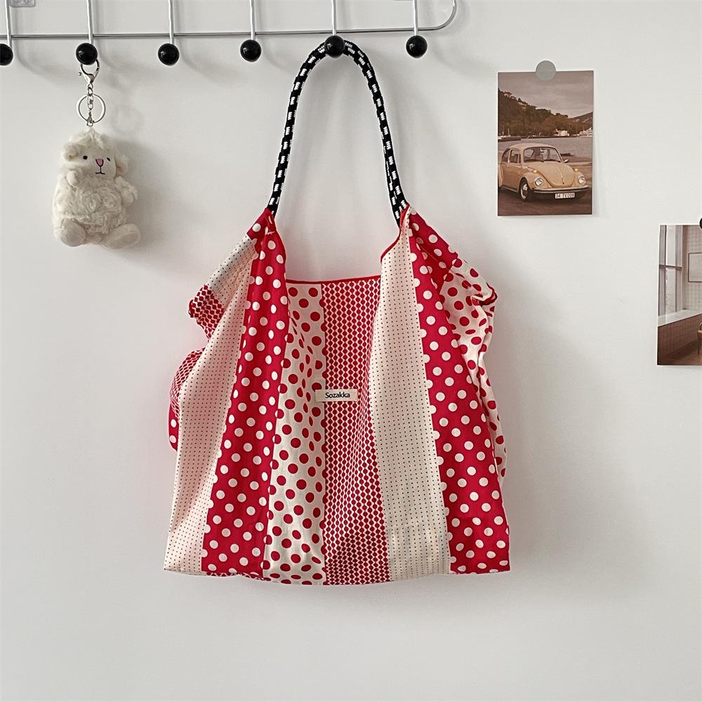 

Summer Large-Capacity Shoulder Bag, Drawstring Shopping Bag, Fresh Floral Tote Bag, Underarm Bag.