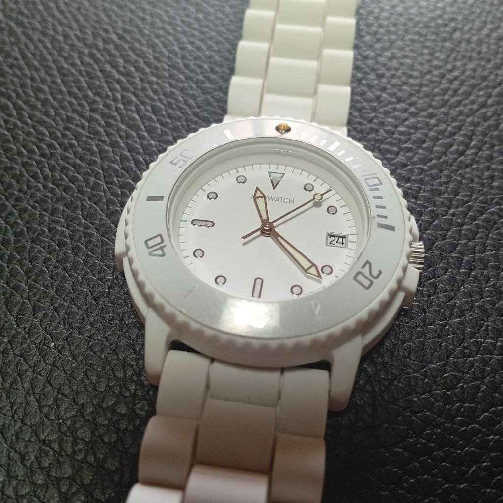 Used M-WATCH by MONDAINE White Watch Waterproof 10ATM
