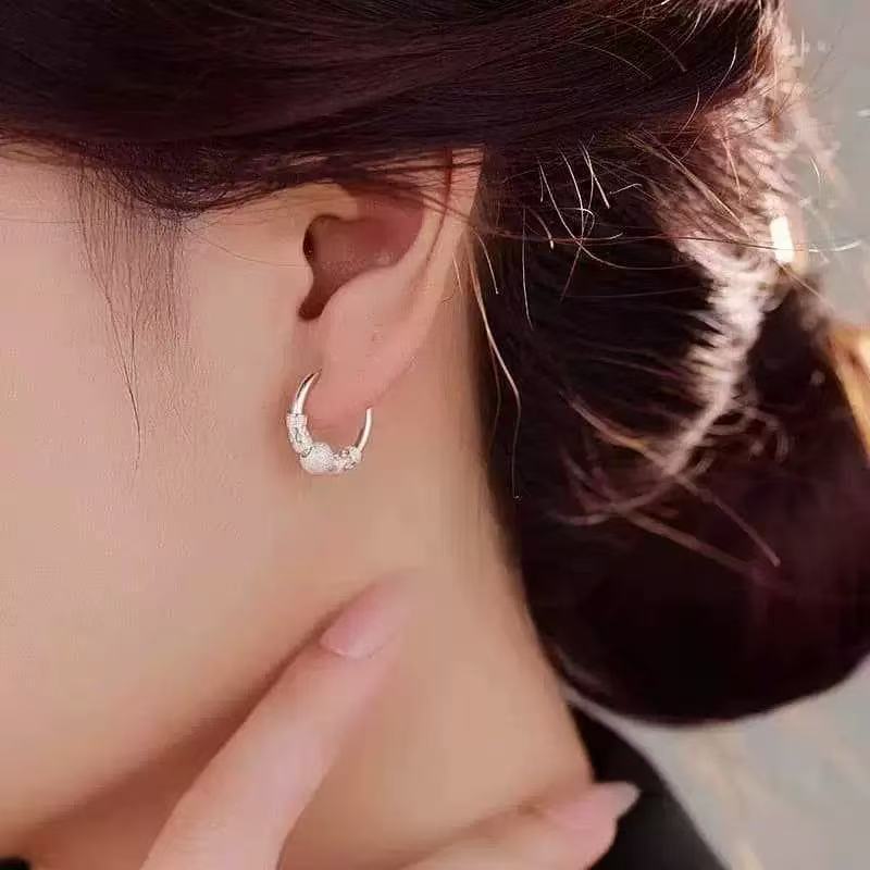 Women's Design with a Attraction for Wealth High-End Feel Elegant and Unique and Good Luck Earrings 1 Pair of Simple Earrings Rotatable  Accessories