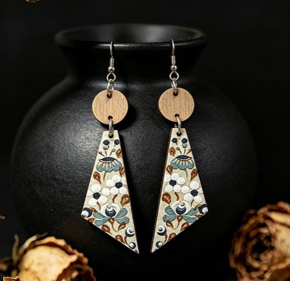 Trendy Triangle Dangle Wooden Earrings - Stylish European & American Fashion