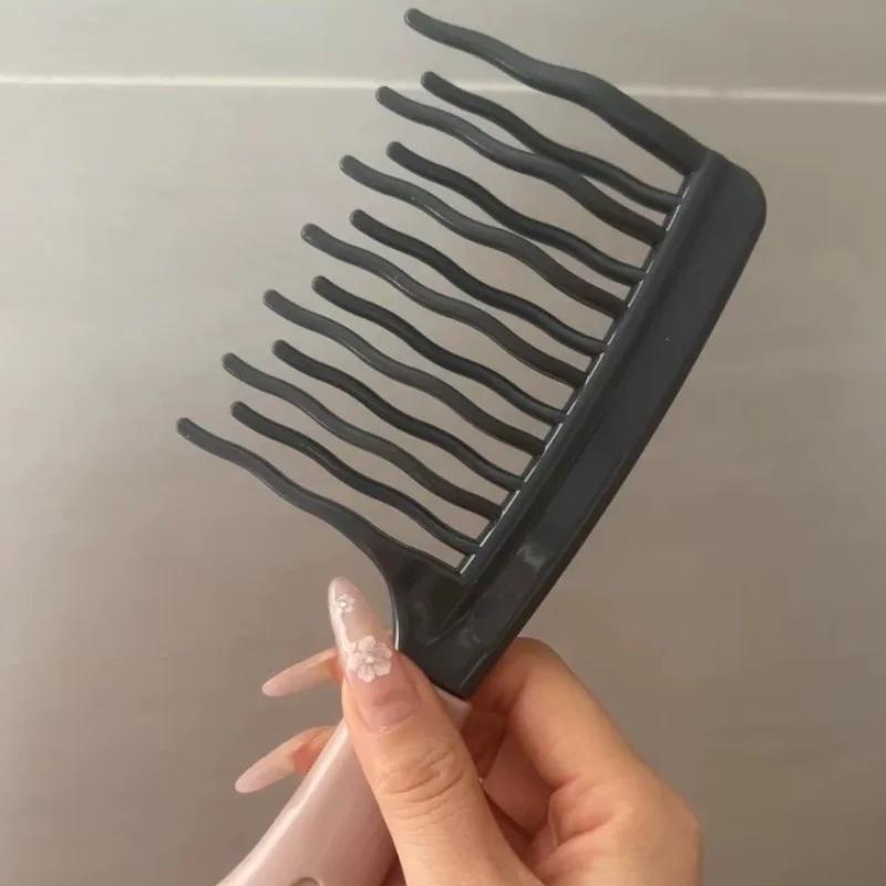 

Double-Toothed Hair Comb Set for Long Curly and Voluminous Styles - Stylish Black and Light Blue Combs with ABS Handle