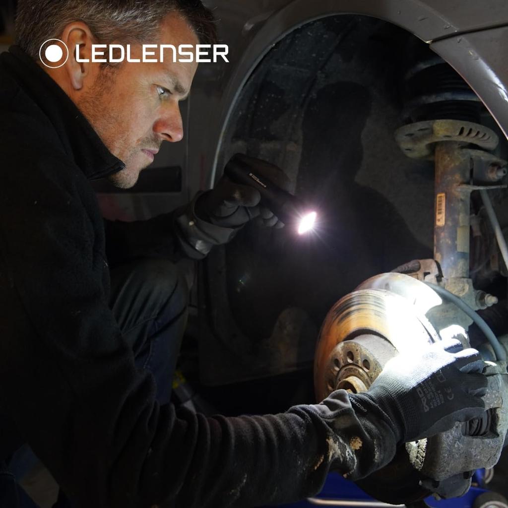 Ledlenser P7R SE Handheld or Dry Cell Up To 1100 Includes a Luxury Gift Warranty with German Brand Flashlight, Rechargeable, Battery-Powered,