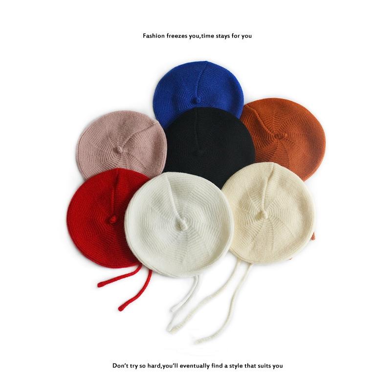 New Winter Simple Plain Pink Color Acrylic Beret Hats 3D Embroidery Character Unisex Children's Beanie with Strings