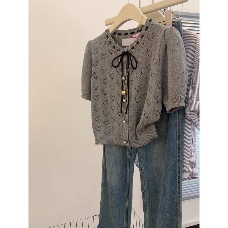 

Весенне-летняя новая серая футболка с короткими рукавами, облегающая и тонкая, короткий ажурный вязаный кардиган-топ для женщин one size fits all серый