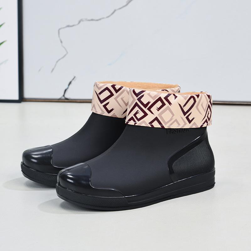 Fashion Women's Rain Shoes Low-top Rain Boots Short Tube Non-slip Velvet Water Boots Thermal Cover Shoes Comfortable and Wear-resistant Youth Models