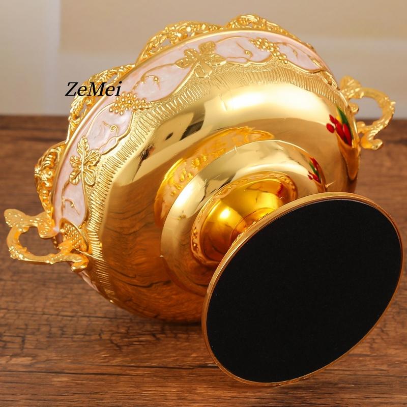 European-Style Patterned Fruit Plate,Portable Alloy Luxurious Bright Gold Tray,Home Living Room High-Foot Snack Plate Decoration