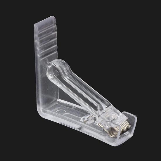 8Pcs Triangle Table Cover Clamps Windproof Anti-crack Sturdy Universal Tight Fixed Daily Use Tablecloth Clamps Holder for Party