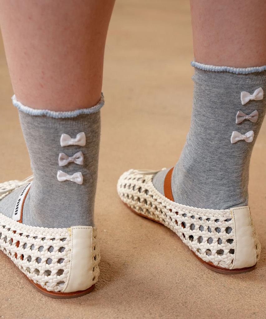 PIGMENT Contrast Frill Back Ribbon Socks (Kso260161)