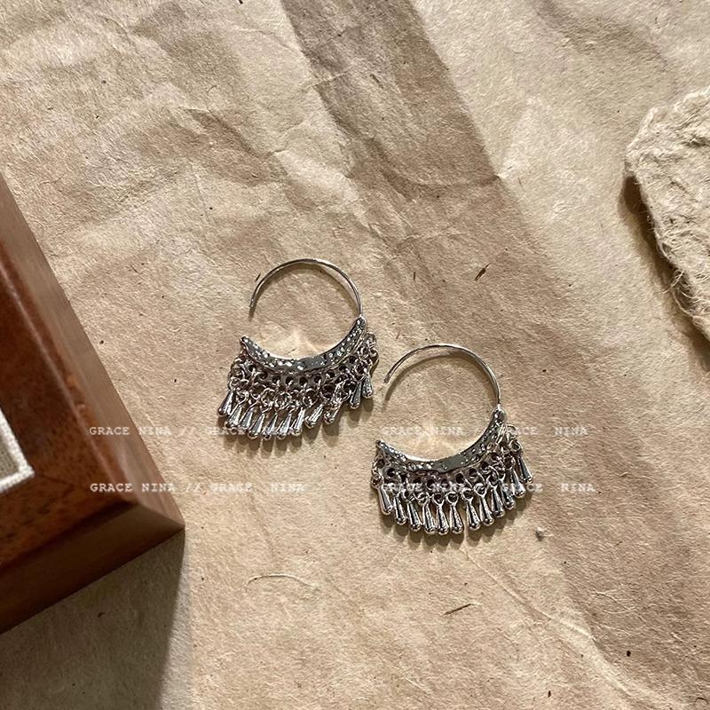 Female Niche Ethnic Style Unique Earrings 1 pair of earrings