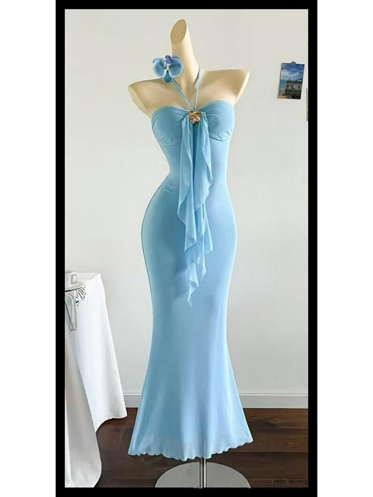 Elegancki jednoczęściowy strój kąpielowy z odkrytymi plecami i wiązaniem na szyi 2026