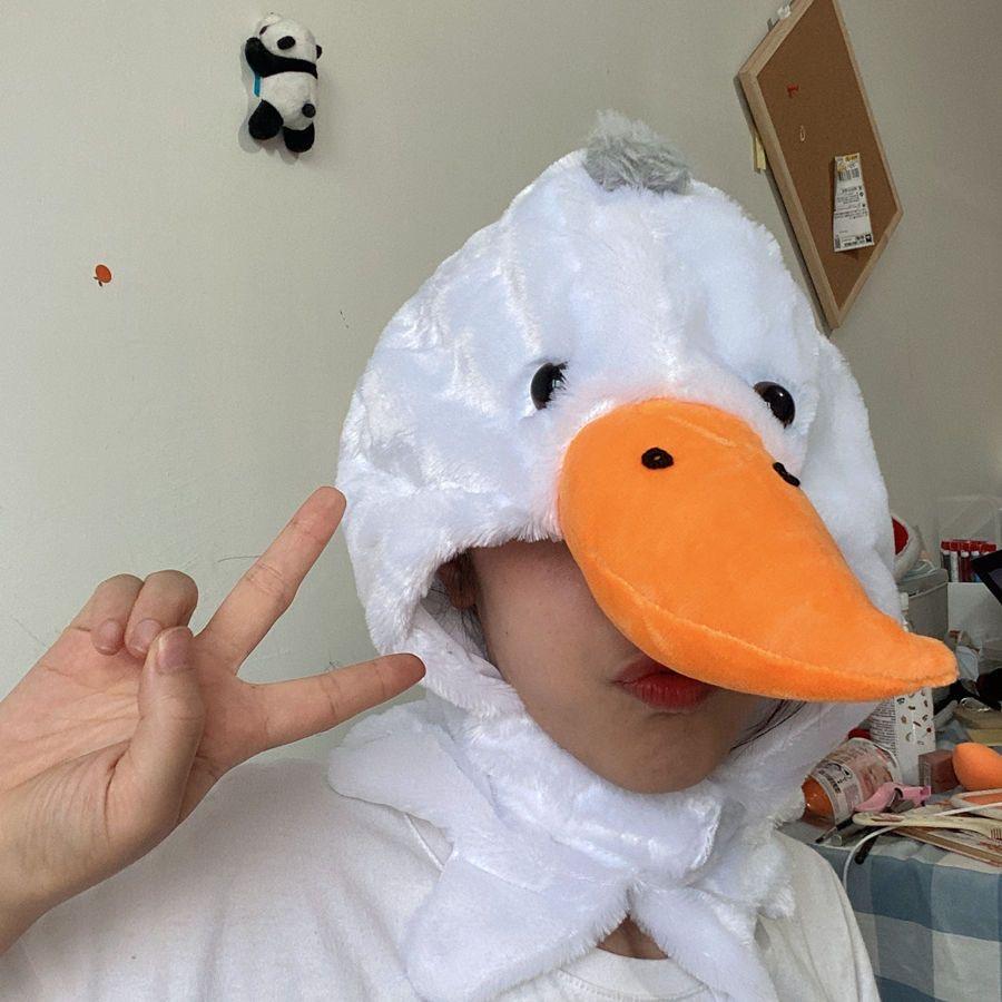 Cartoon Plush Animal Duck Hat Cozy Fleece Winter Warm Novelty Party Cap Headgear Photo Props Funny Beanies for Teen Adult