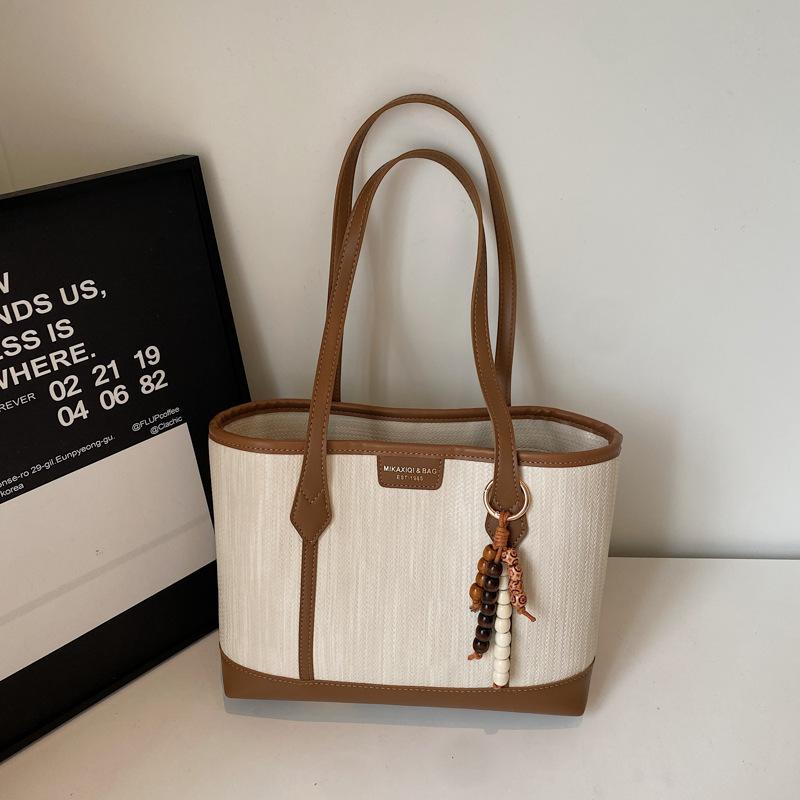 Large-capacity Bag Women's Autumn and Winter New Casual Simple Shoulder Bag Commuting To Work Portable Tote Bag