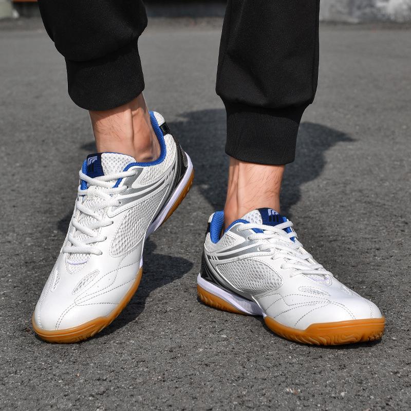 Couple Sports Shoes Men's Shoes Badminton Shoes Breathable Table Tennis Training Shoes Lightweight and Comfortable Tennis Shoes Student