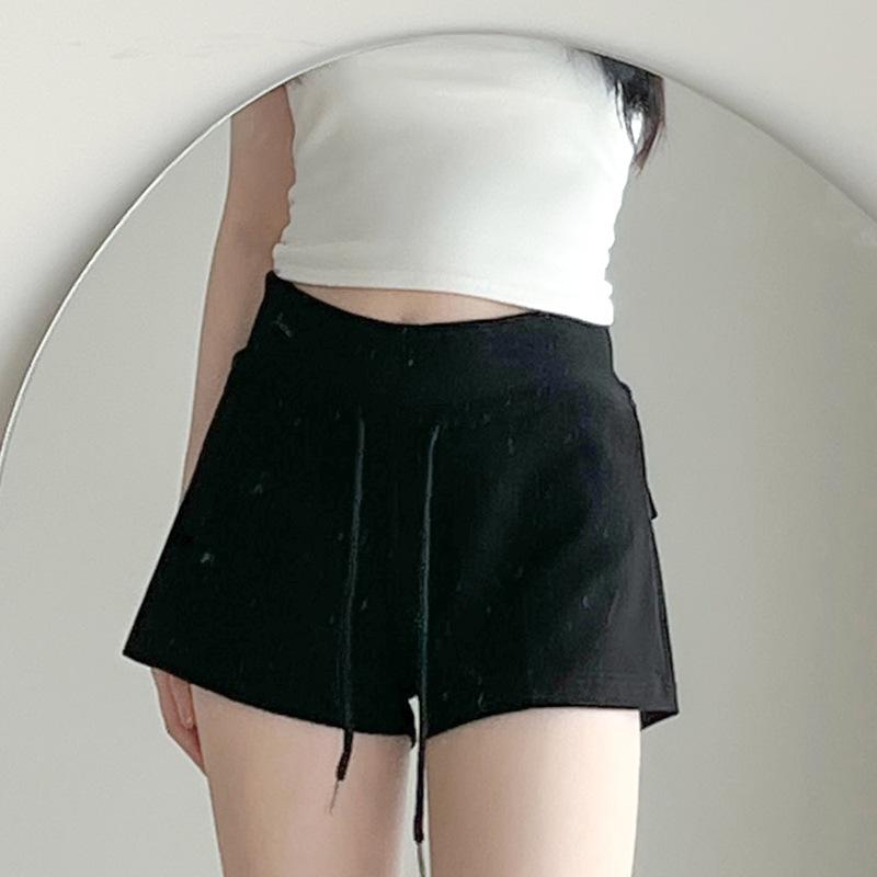 Drawstring Sports Shorts for Women In Summer New Slim Fit and Slim Design Gray Hip Trousers