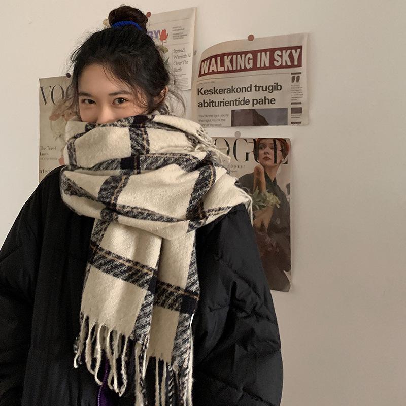 

Scarf Women s Winter Premium Sense Plaid Tassel Scarf Atmosphere Versatile Shawl Thickened Warm Scarf Women 65*200cm