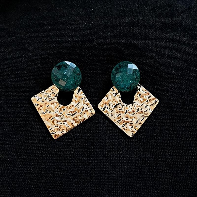 Silver Needle Retro Geometric Resin Pleated Rhombus Stud Earrings