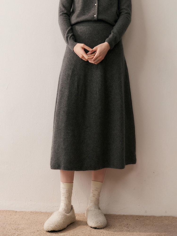 2025 Autumn/Winter Women's High-Waisted Cashmere Thick Knit Skirt with Elastic Waist
