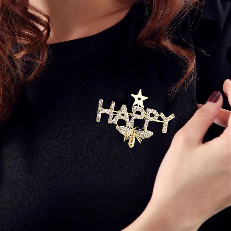 Zarte Luxus Zirkon Brosche Pin für Frauen Neue Mode Glückliche Buchstaben Nette Biene Elegante Brosche Party Hochzeit Broschen Pin