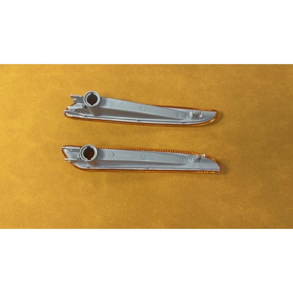 2X For Mercedes Benz E-Class W211 07-09 Front Bumper Side Marker Light Lamp Kit