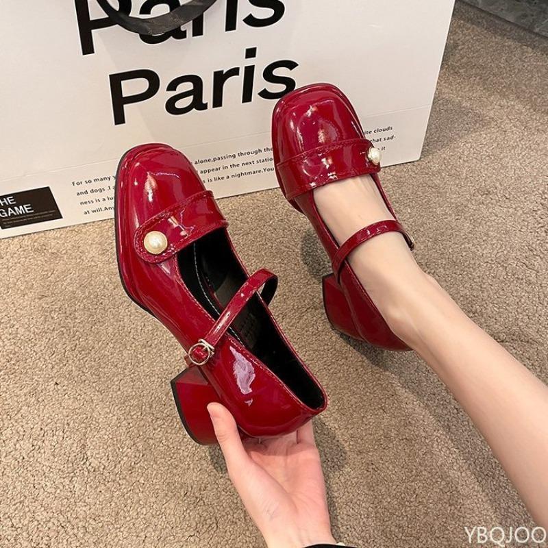 Fashion Chunky Design Ladies Casual Party Shoes 2025 New Model Versatile Comfortable Women's High Heels Gentle Retro Women Shoes