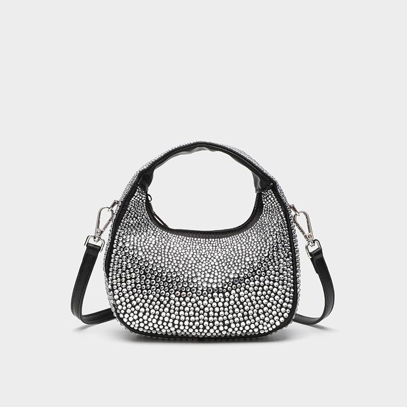 

Модная вспышка Алмазная Одноплечевая Косая Сумка-клатч Женская Высококлассный Универсальный Нишевый Дизайн Маленькая 17*6*14 CM серебряный