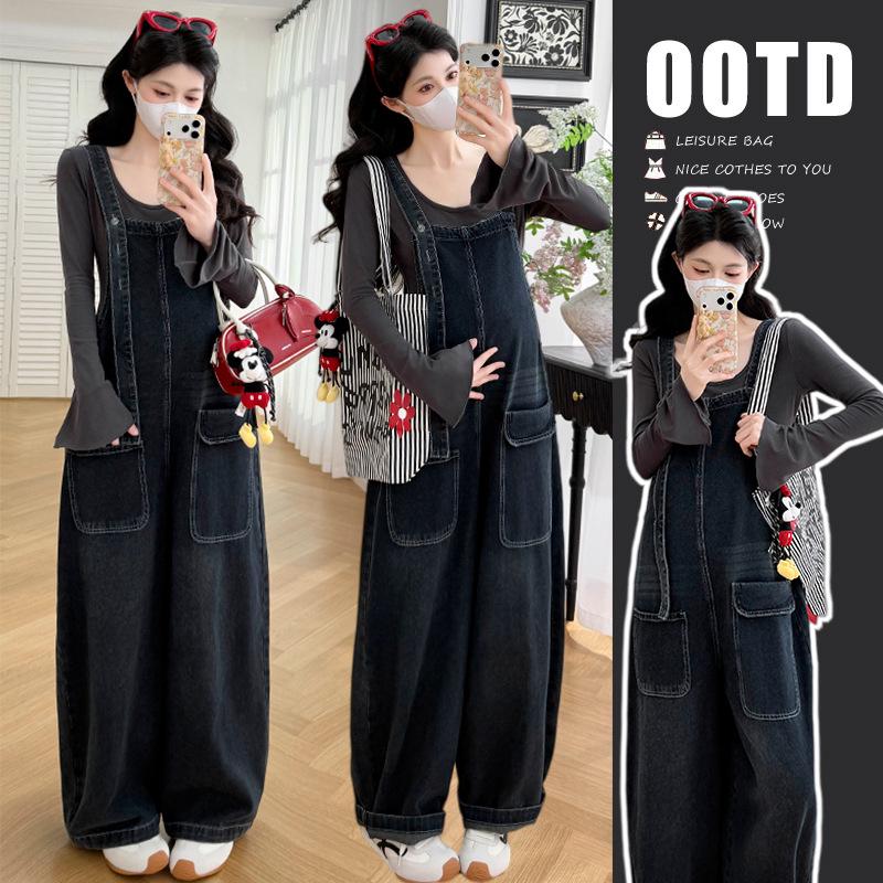 Spring 2026 Maternity Set: Washed Denim Overalls & Bell Sleeve Cotton Top M