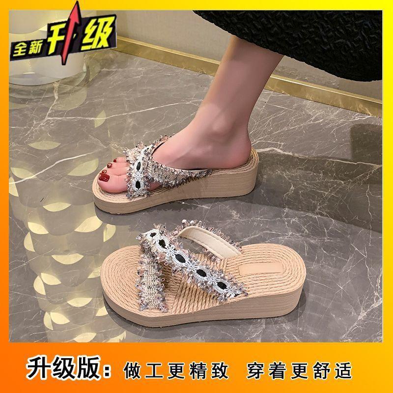 2025 summer new versatile comfortable casual slippers fashion vacation platform outer wear cross belt beach shoes women