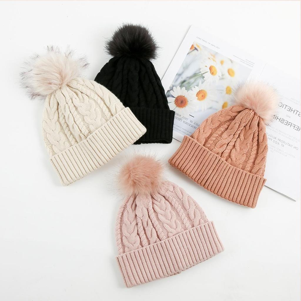 Wool Knitted Hat Women's Winter, Versatile Warm Autumn and Winter Multi-color Flanged Ear Protector Wool Hat Cold Hat