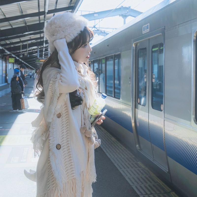 Weißer Mori Böhmischer Quasten Umhang Schal Pullover für Damen