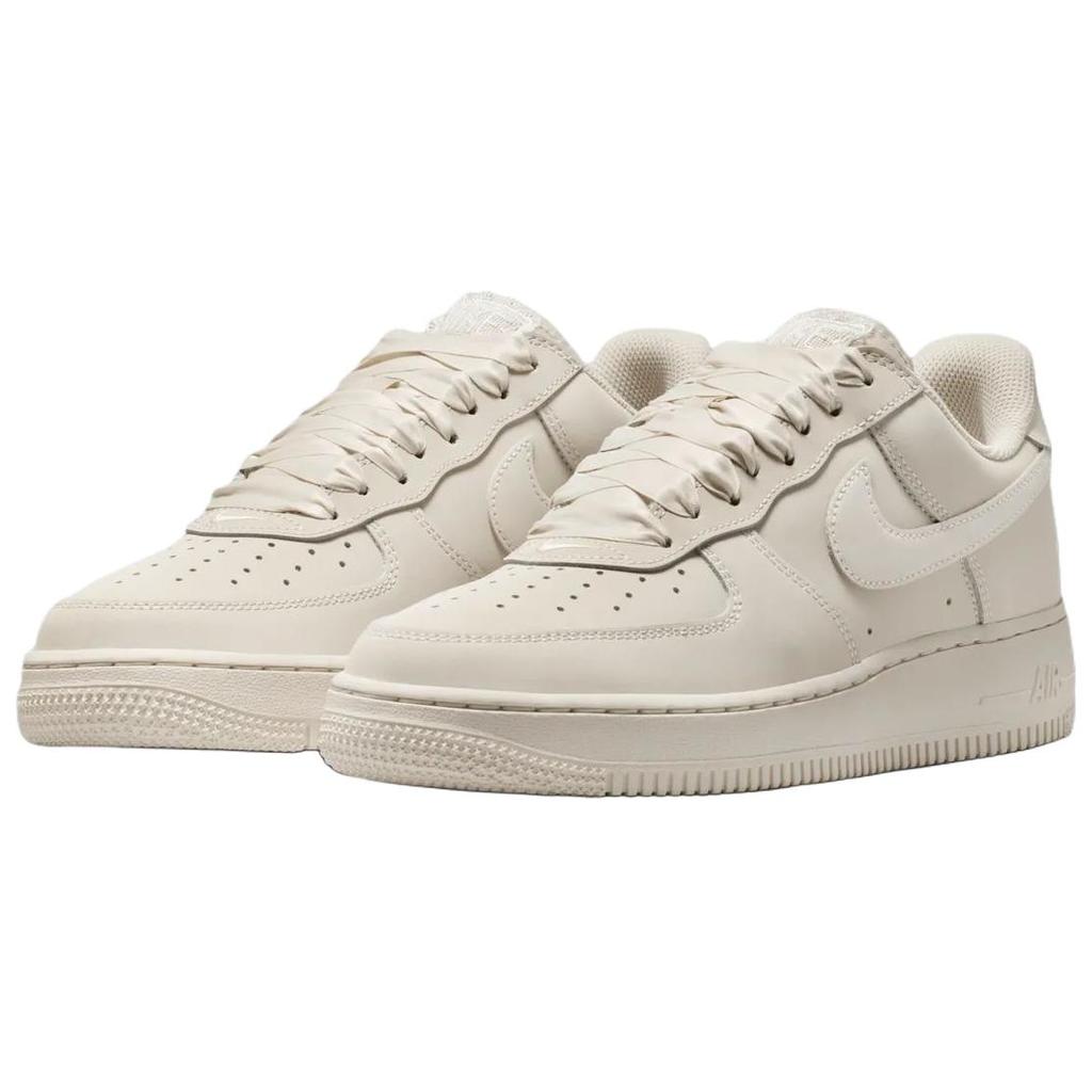 Nike Air Force 1 Premium Comfortable Fit Sneakers Women sneakers Off-White IR0871-100